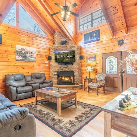 Comfort Cabin Bearway To Heaven W Private Hot Tub พิเจนฟอร์จ ภายนอก รูปภาพ