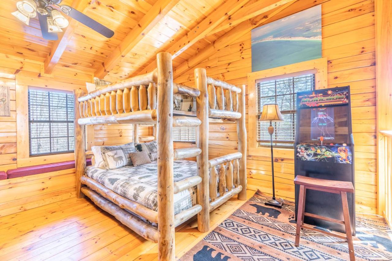 Comfort Cabin Bearway To Heaven W Private Hot Tub พิเจนฟอร์จ ภายนอก รูปภาพ